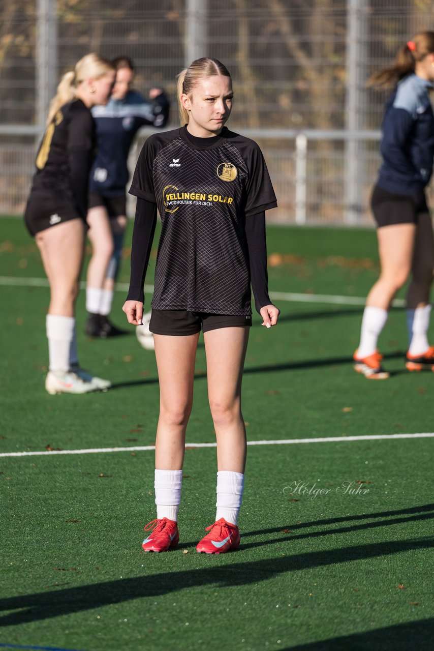 Bild 64 - wBJ VfL Pinneberg2 - Eimsbuttler TV 3 : Ergebnis: 5:0